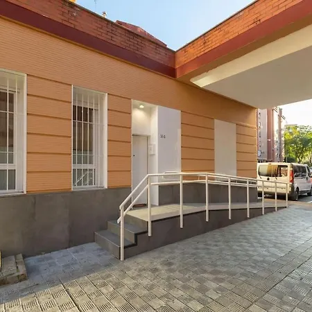 Nuevo Apartamento Clanset, Junto A Palacio Congresos * Seville