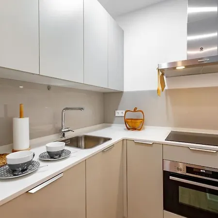 Nuevo Apartamento Clanset, Junto A Palacio Congresos * Seville