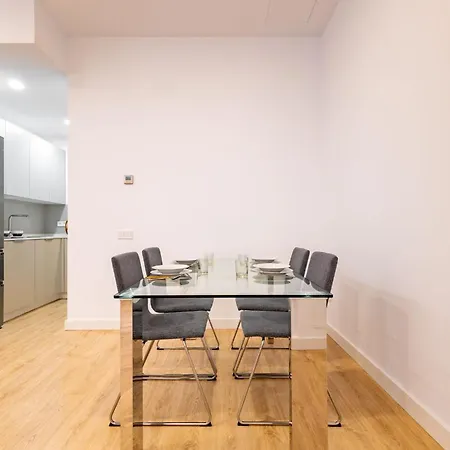 Nuevo Apartamento Clanset, Junto A Palacio Congresos * Seville